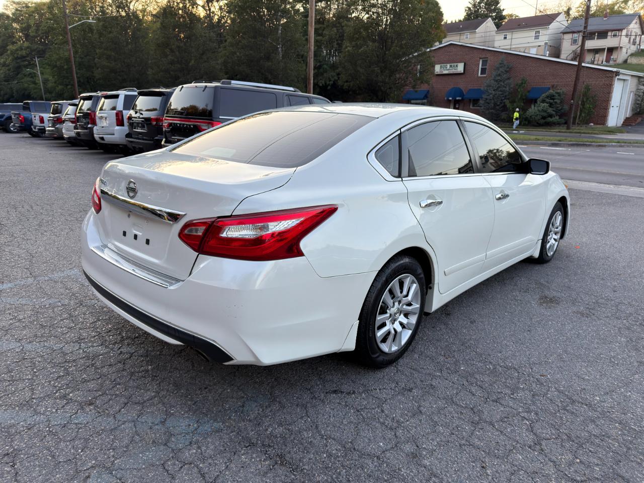 Nissan Altima 2.5 S Sedan 2017