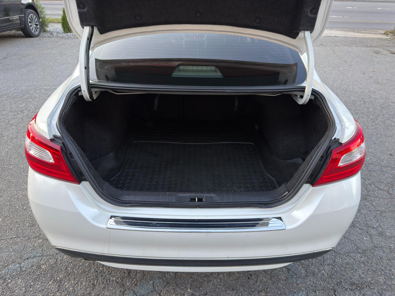 Nissan Altima 2.5 S Sedan 2017