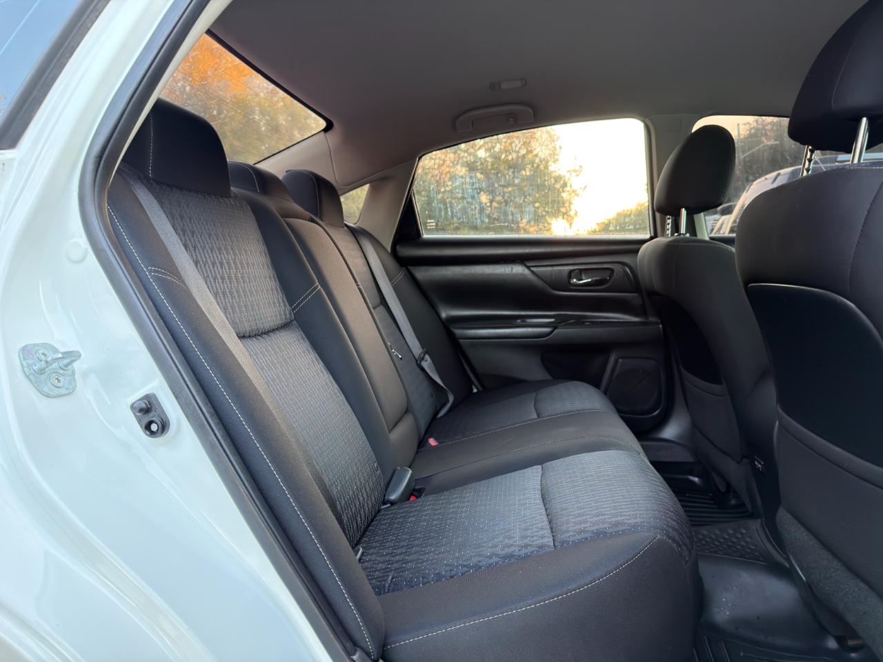 Nissan Altima 2.5 S Sedan 2017
