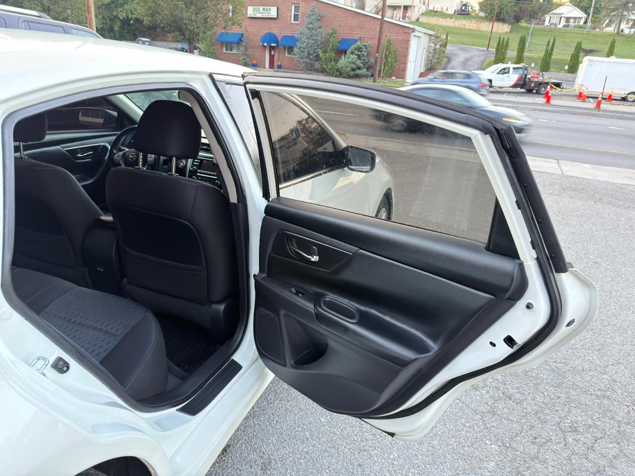 Nissan Altima 2.5 S Sedan 2017