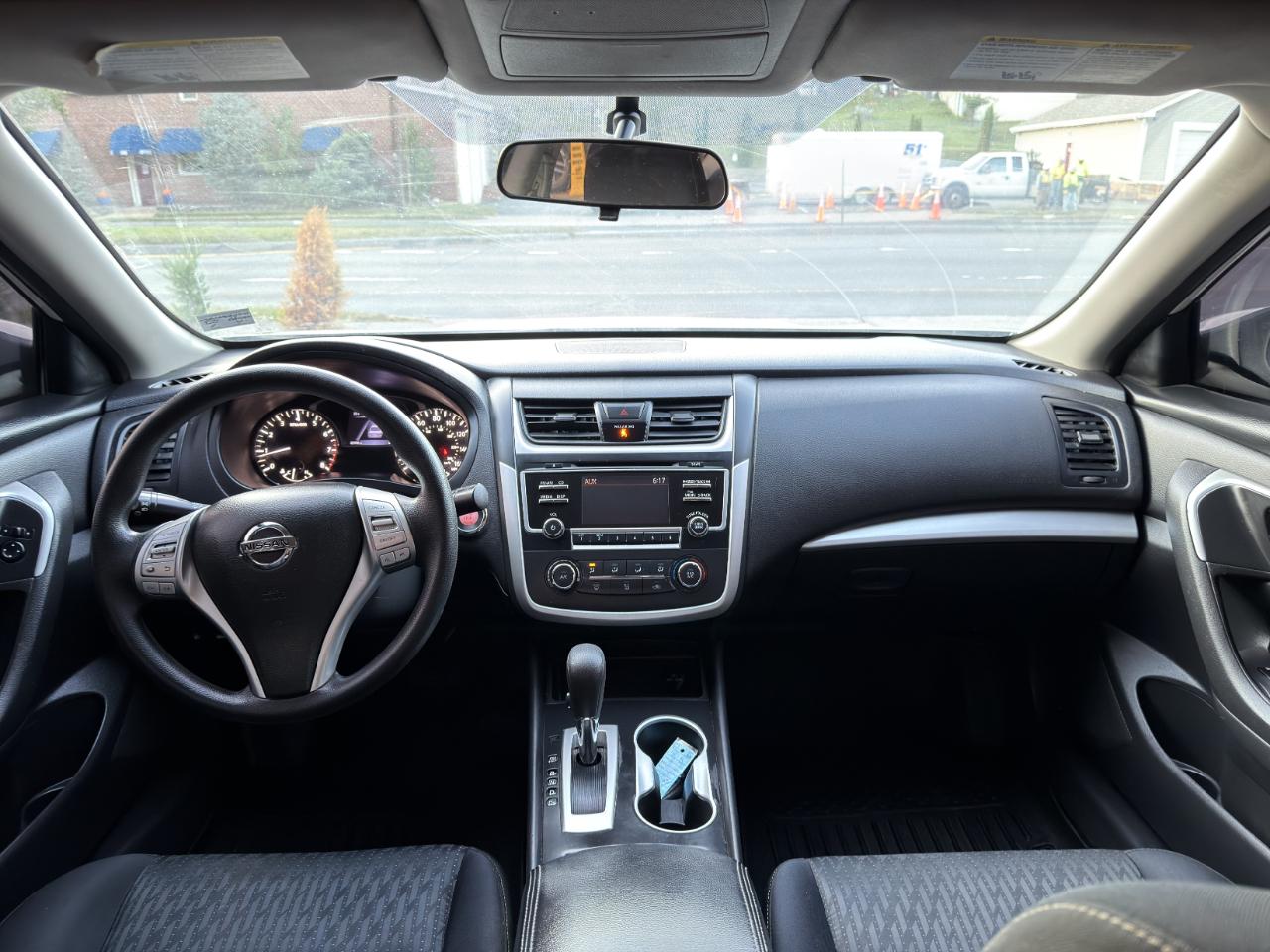 Nissan Altima 2.5 S Sedan 2017