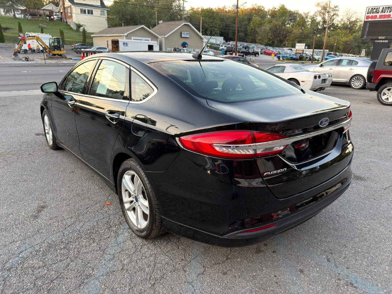 Ford Fusion SE FWD 2018