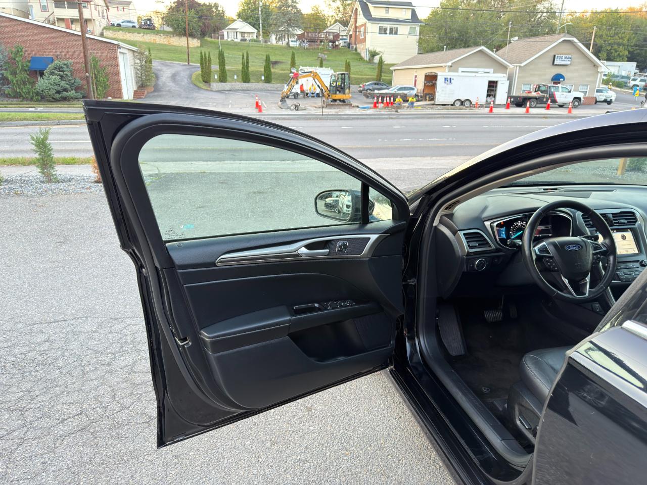Ford Fusion SE FWD 2018