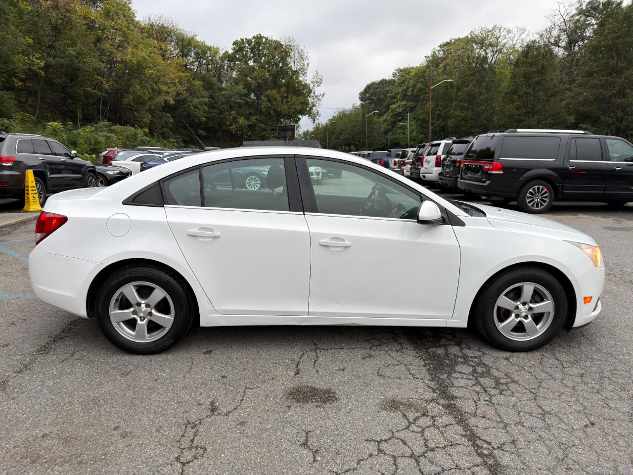 Chevrolet Cruze 4dr Sdn Auto 1LT 2014