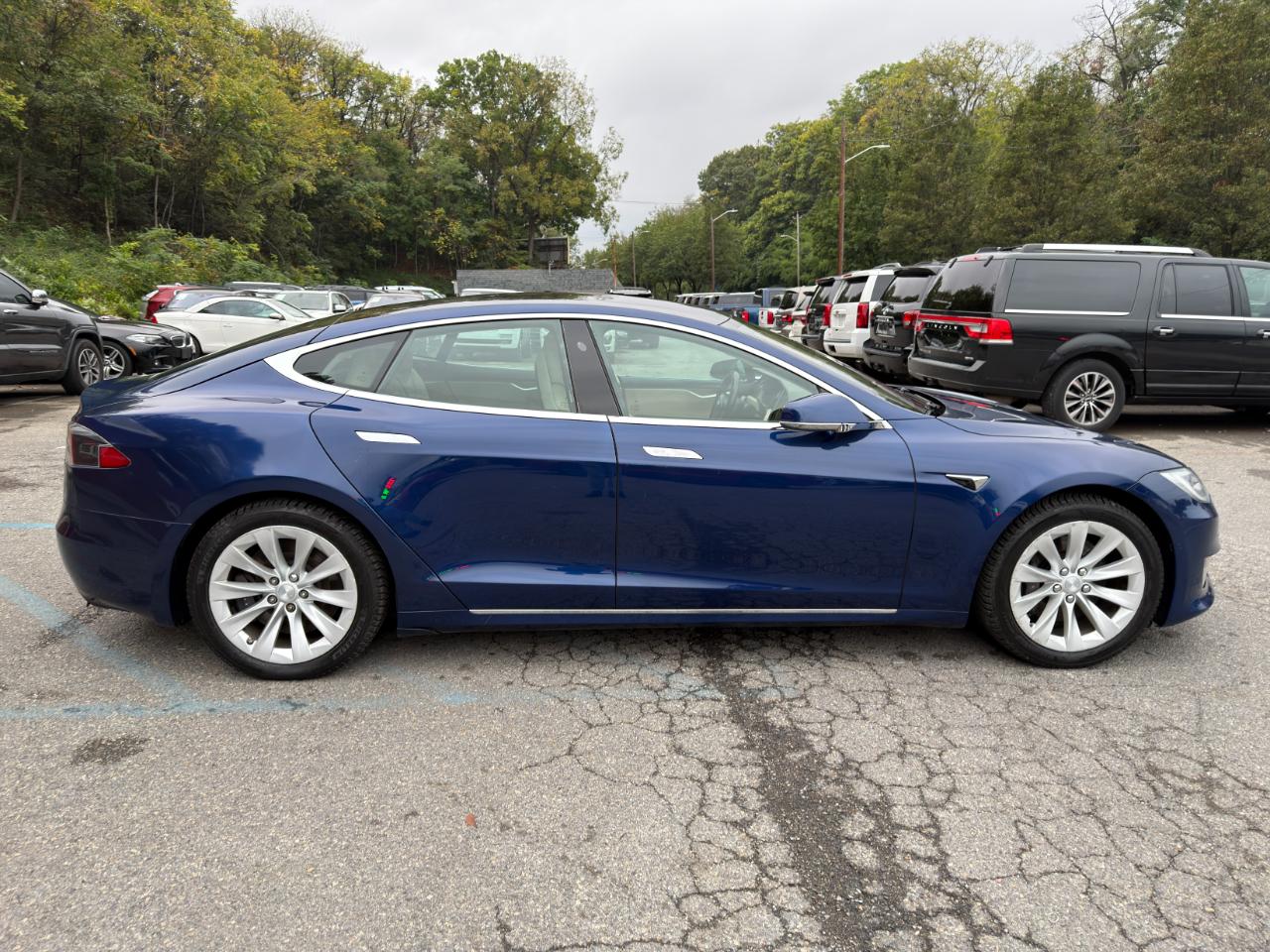 Tesla Model S 75 RWD 2017