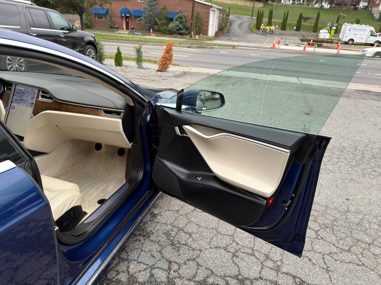 Tesla Model S 75 RWD 2017