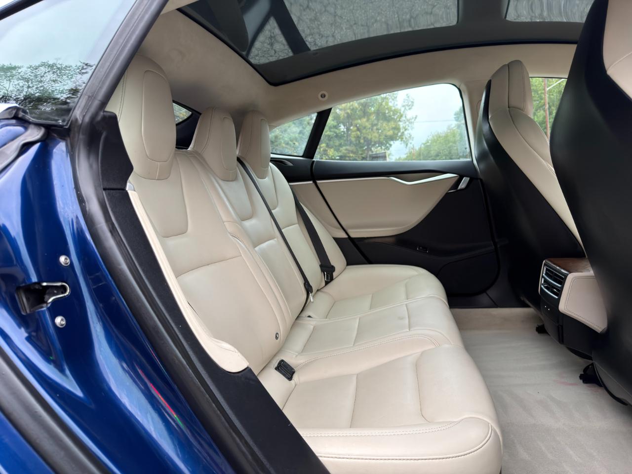 Tesla Model S 75 RWD 2017
