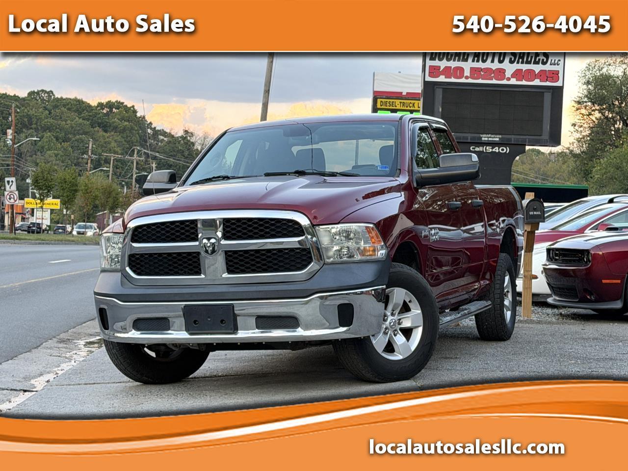 RAM 1500 4WD Quad Cab 140.5" ST 2015