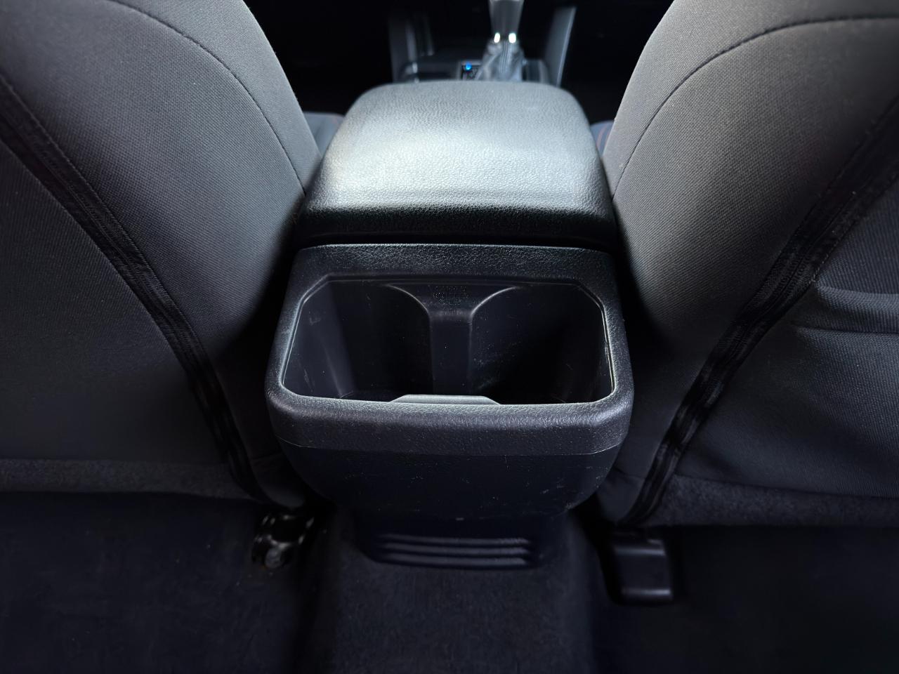 Toyota Tacoma TRD Off Road Double Cab 5' Bed V6 4x2 AT (Natl) 2017