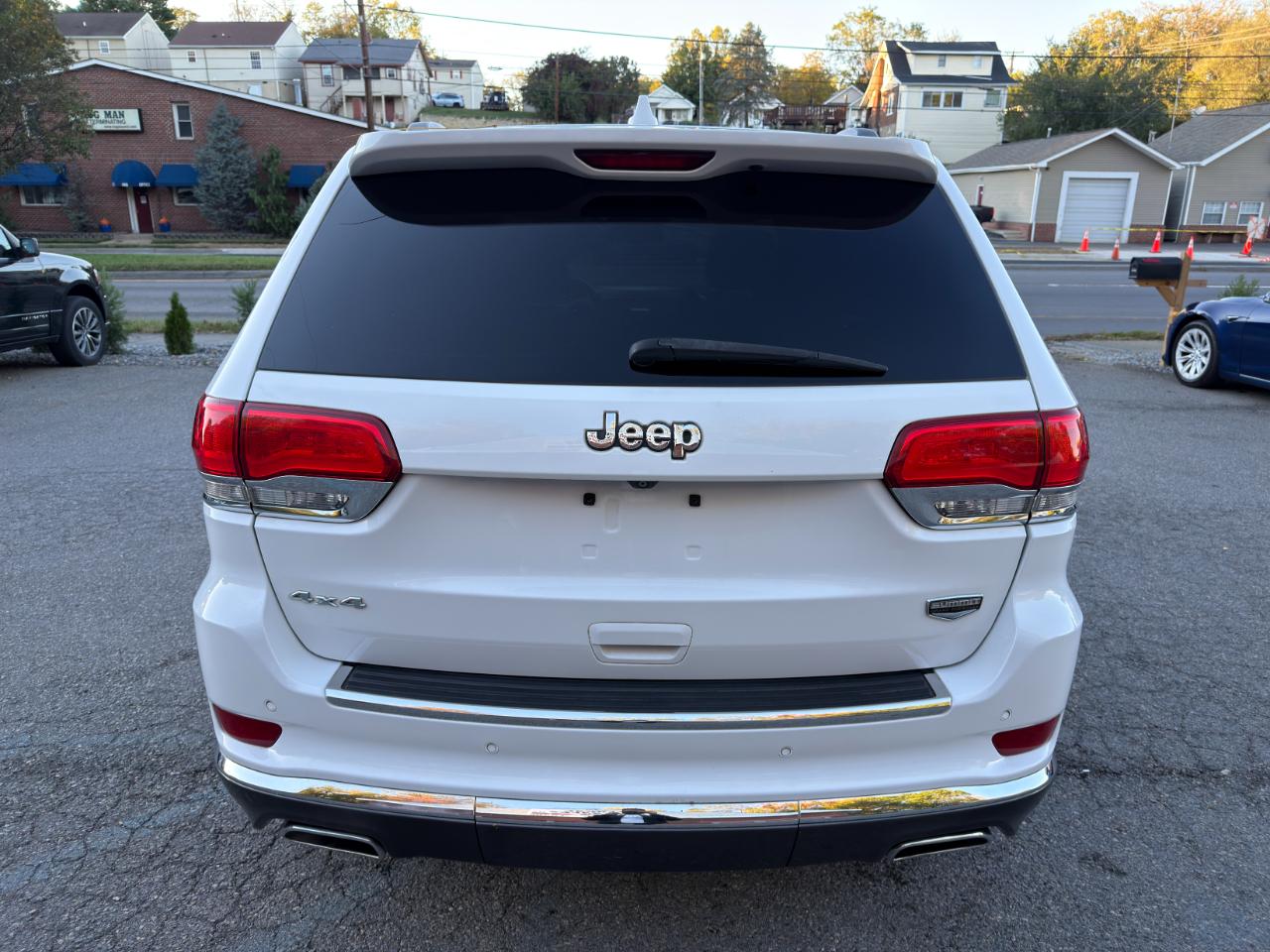 Jeep Grand Cherokee 4WD 4dr Summit 2014