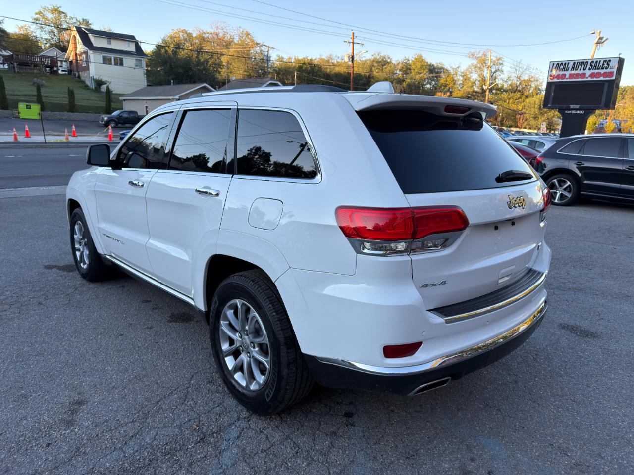 Jeep Grand Cherokee 4WD 4dr Summit 2014