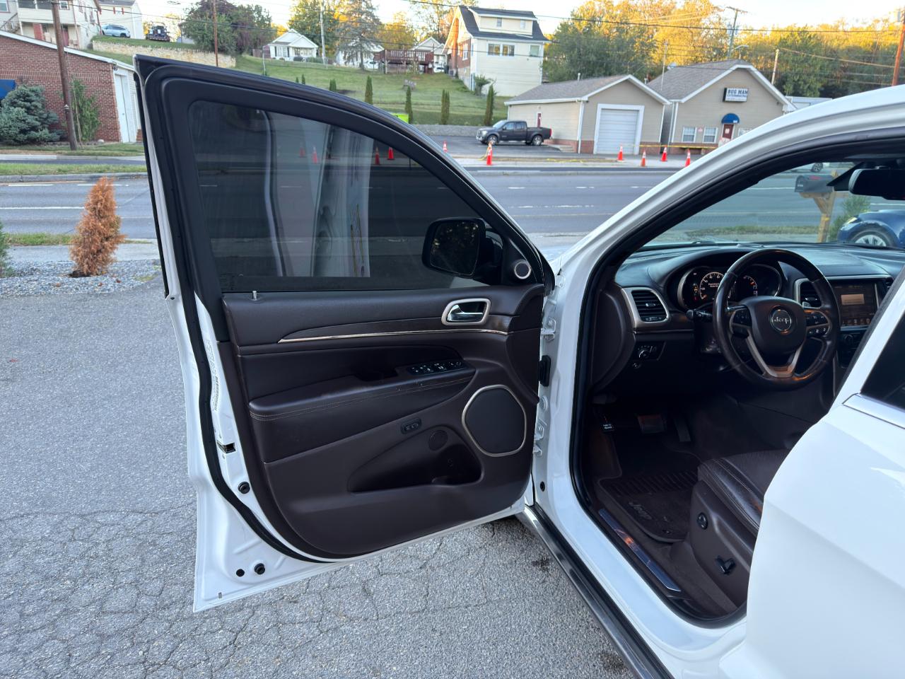 Jeep Grand Cherokee 4WD 4dr Summit 2014