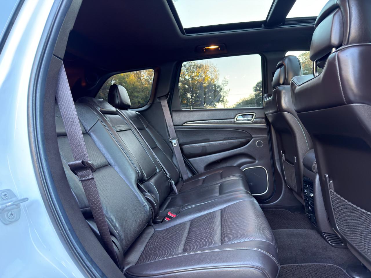 Jeep Grand Cherokee 4WD 4dr Summit 2014