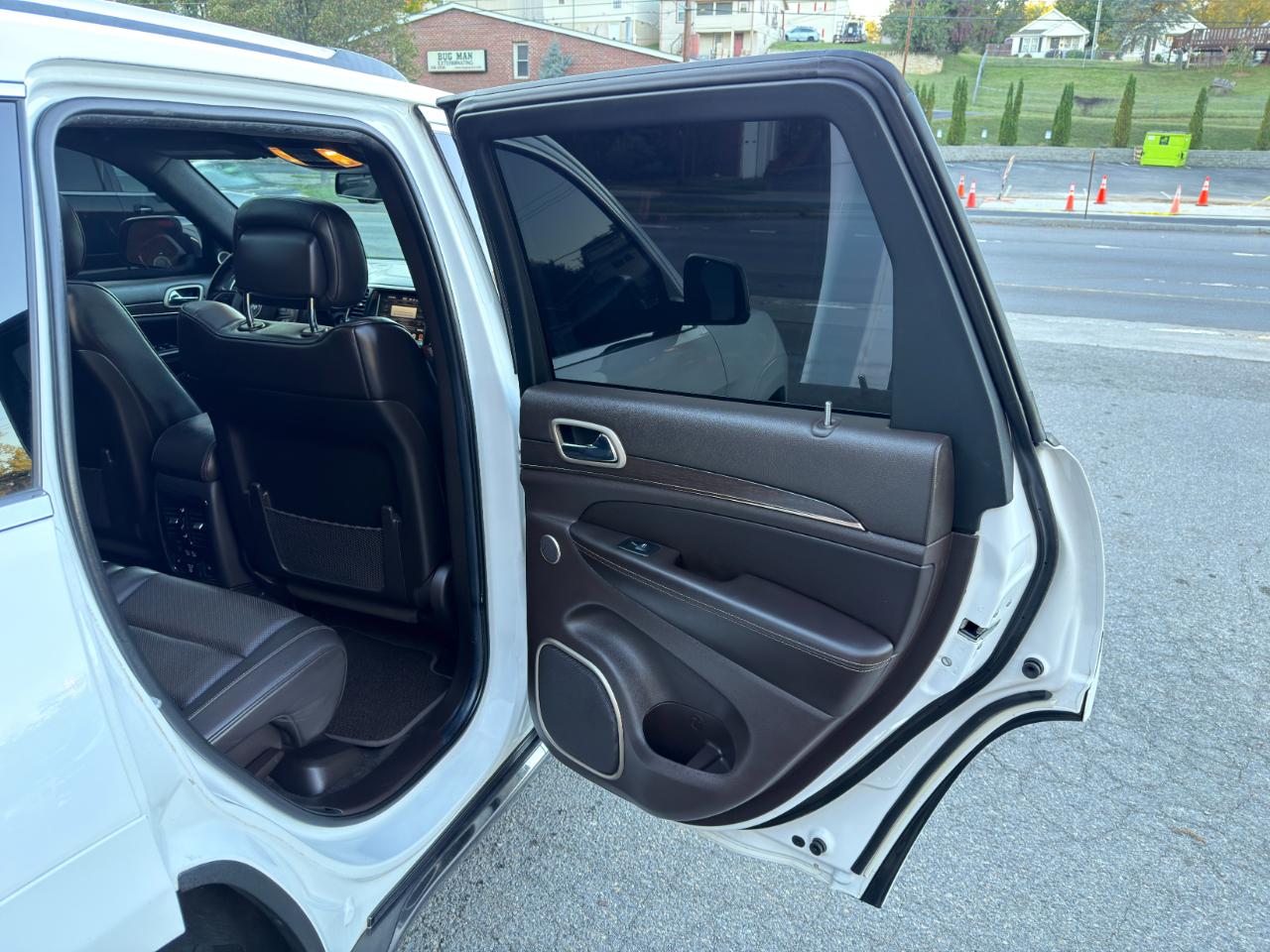 Jeep Grand Cherokee 4WD 4dr Summit 2014