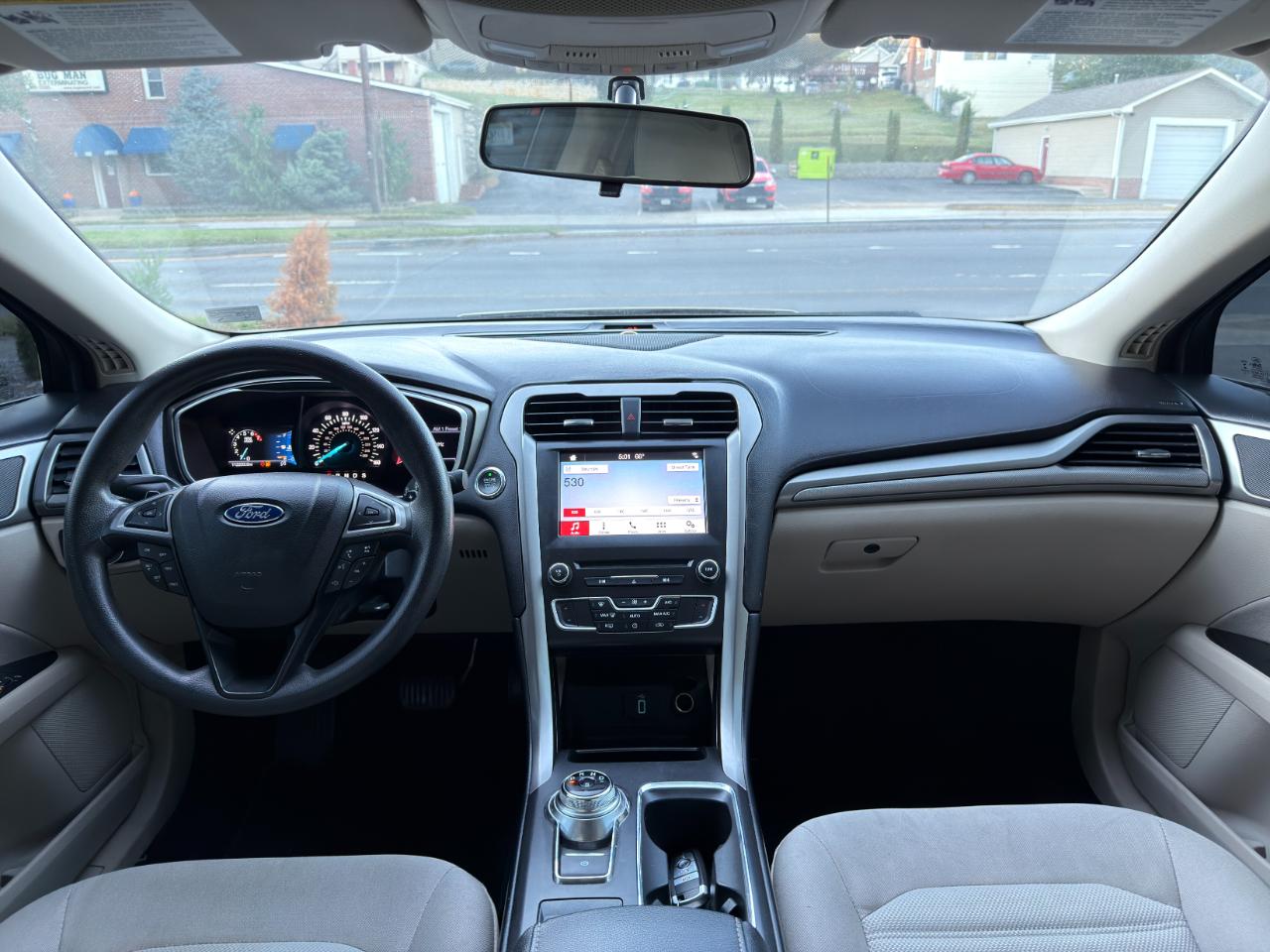 Ford Fusion SE FWD 2017