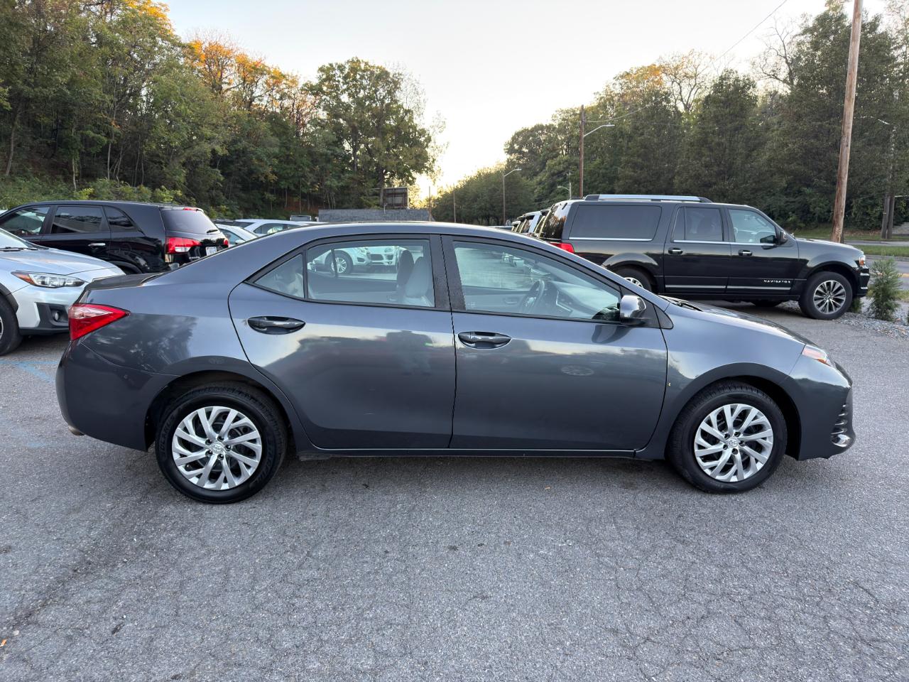 Toyota Corolla 50th Anniversary Special Edition CVT (Natl) 2017