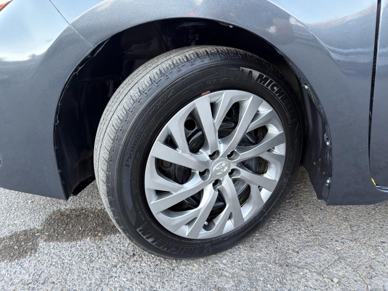 Toyota Corolla 50th Anniversary Special Edition CVT (Natl) 2017