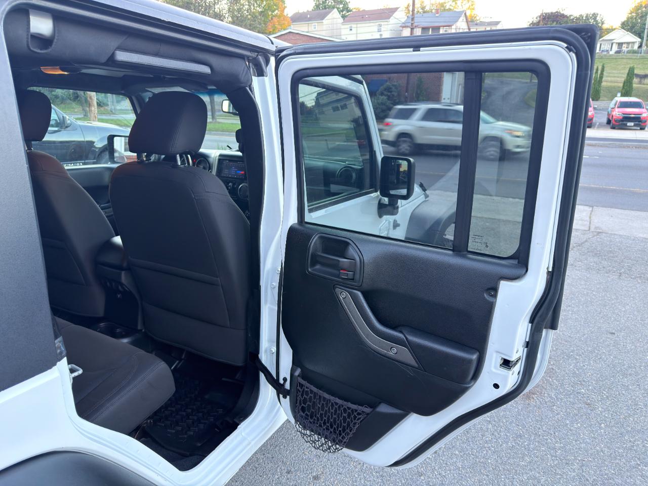 Jeep Wrangler Unlimited Sport 4x4 2017
