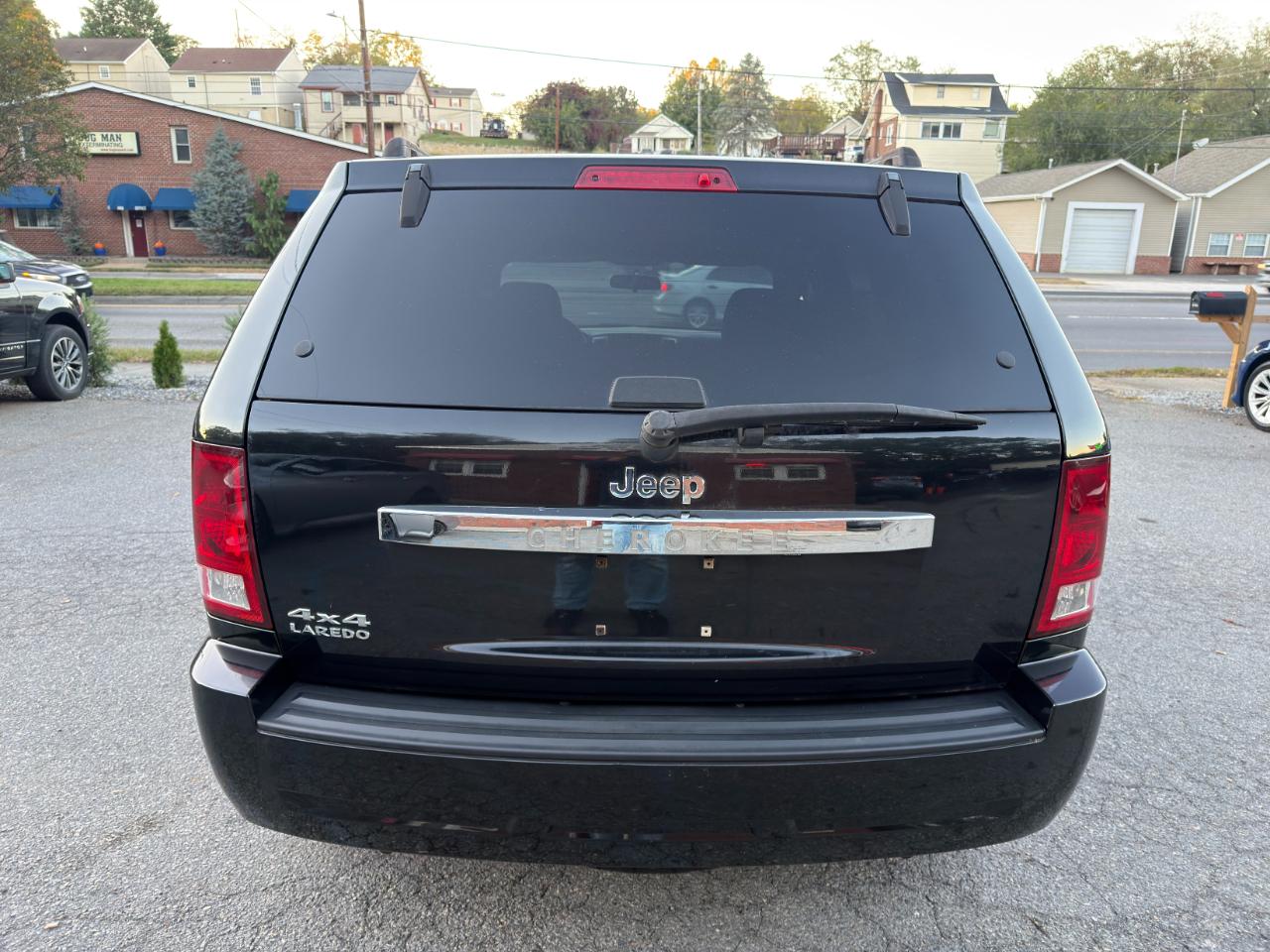 Jeep Grand Cherokee 4WD 4dr Laredo 2010
