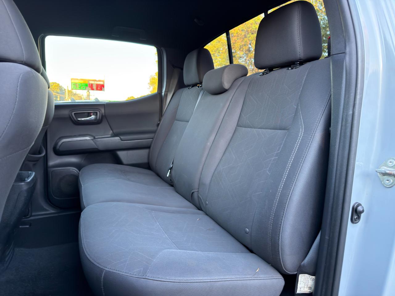 Toyota Tacoma 4WD TRD Off Road Double Cab 5' Bed V6 MT (Natl) 2019