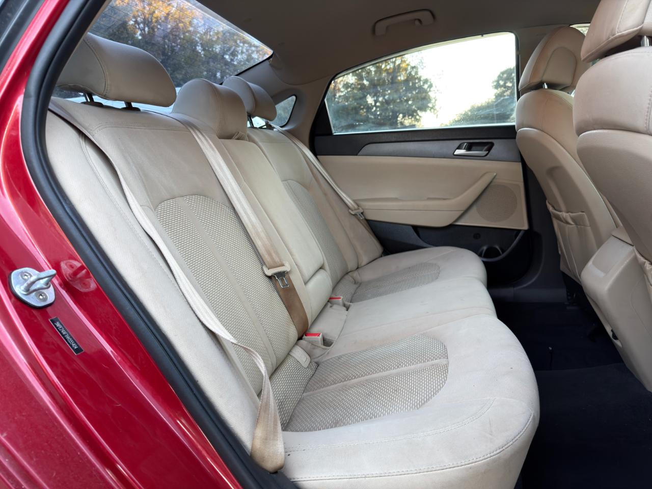 Hyundai Sonata SE 2.4L 2017