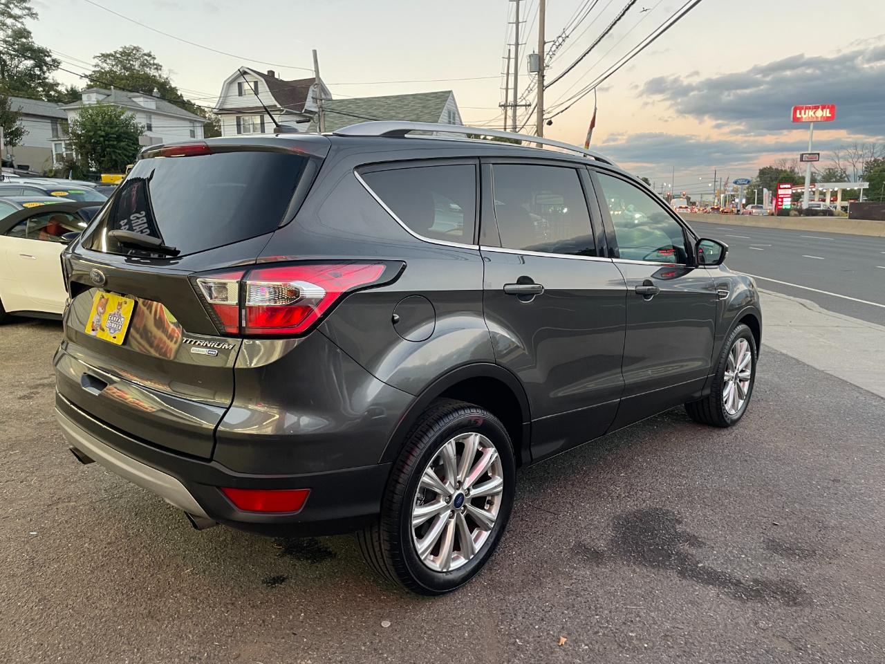 Ford Escape Titanium 4WD 2017