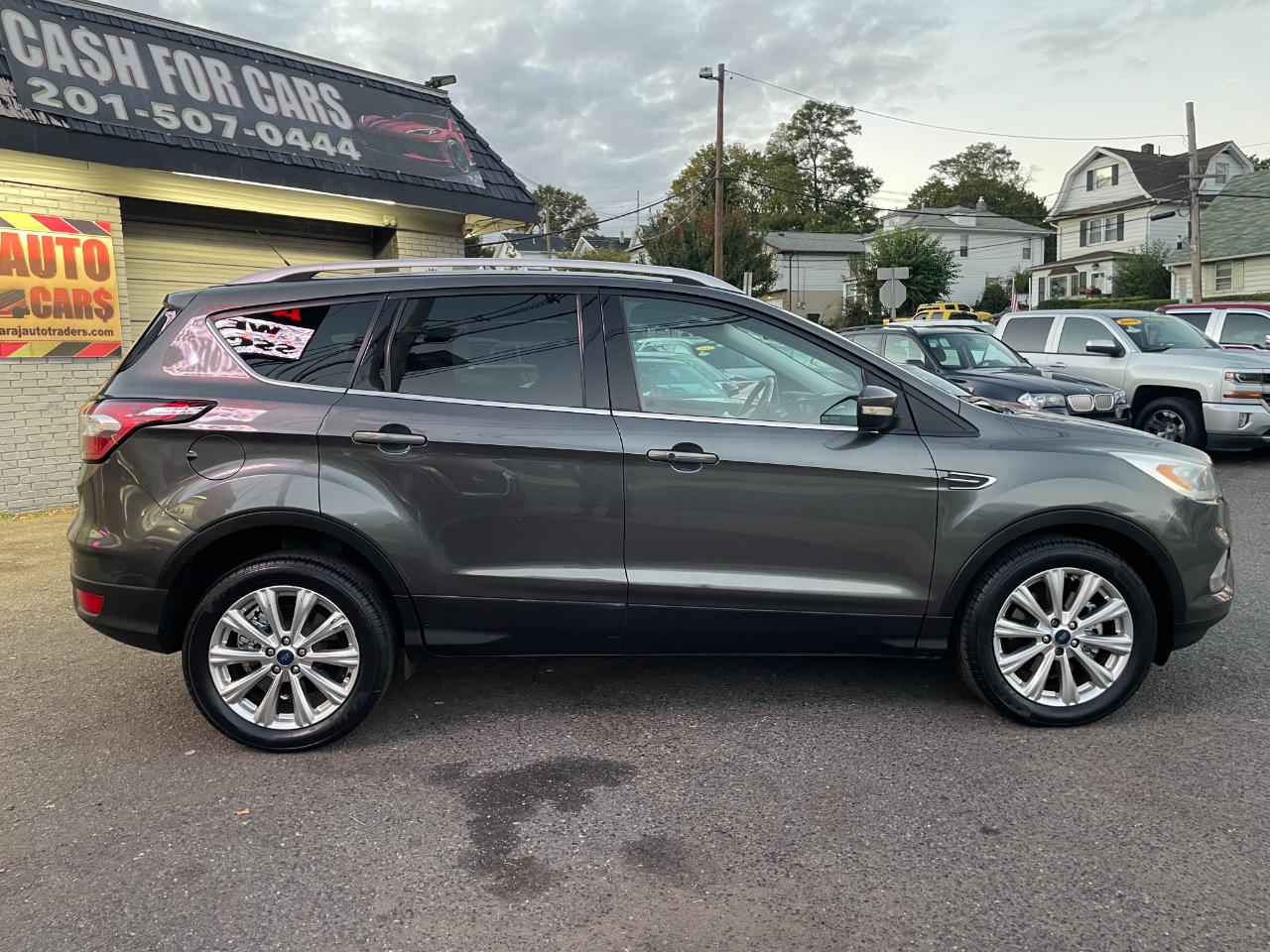 Ford Escape Titanium 4WD 2017