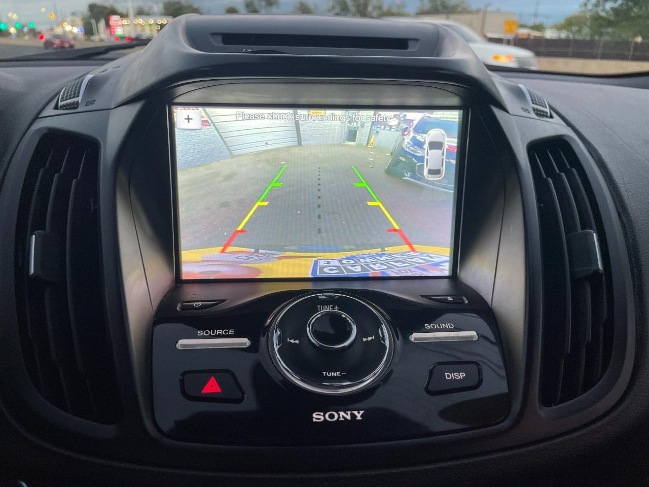 Ford Escape Titanium 4WD 2017