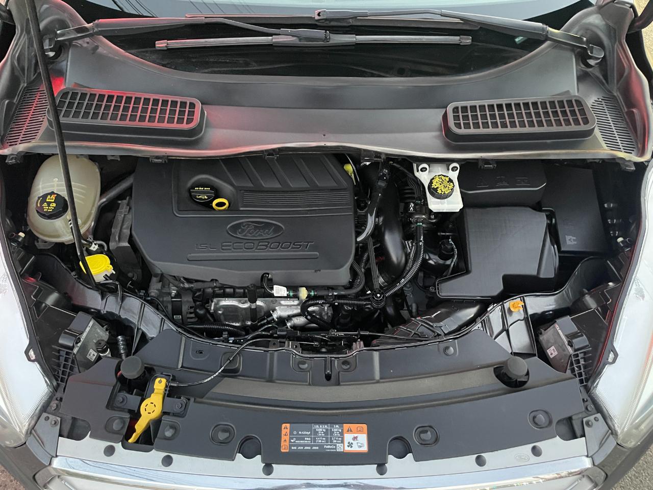 Ford Escape Titanium 4WD 2017