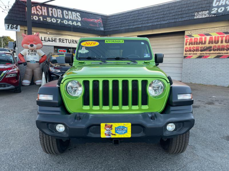 2019 Jeep Wrangler Unlimited Sport photo 2