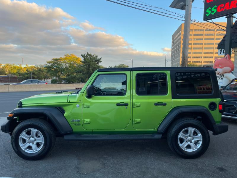 2019 Jeep Wrangler Unlimited Sport photo 4