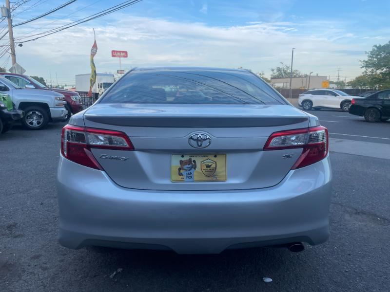 Toyota Camry SE Sport 2014 Toyota Camry SE Sport 2014