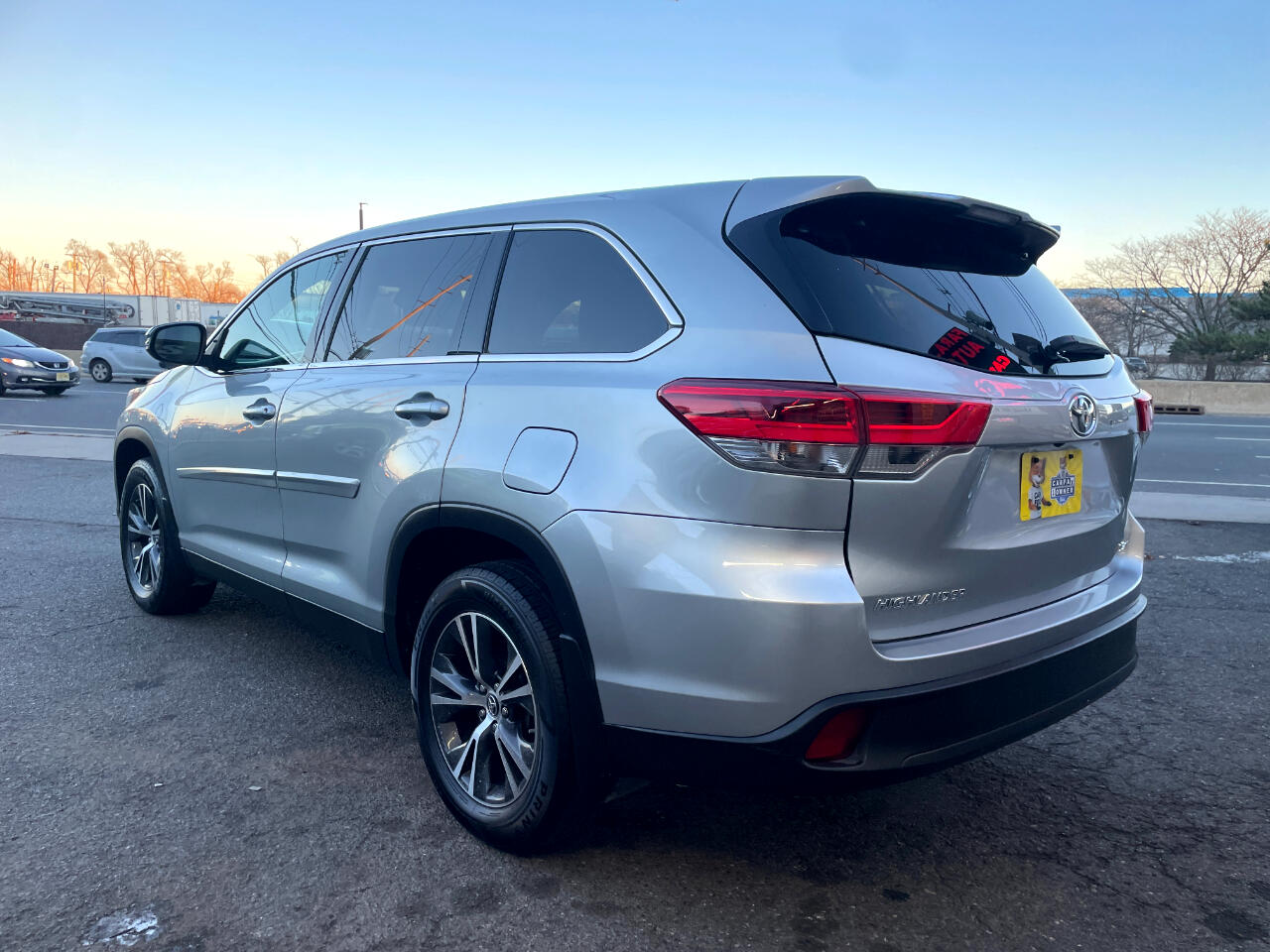 Toyota Highlander LE Plus AWD V6 2019