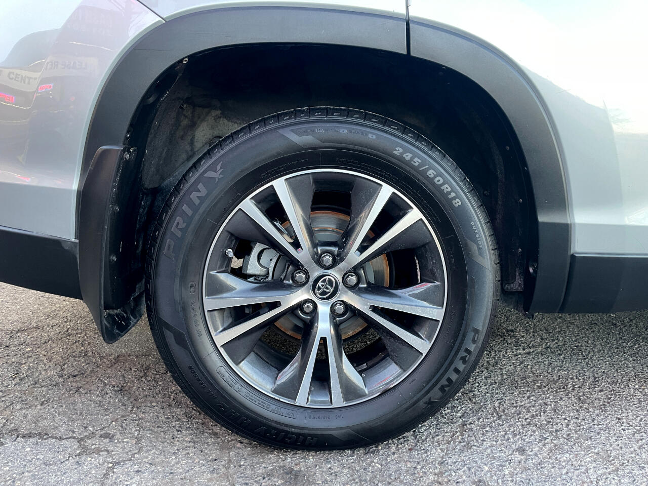 Toyota Highlander LE Plus AWD V6 2019