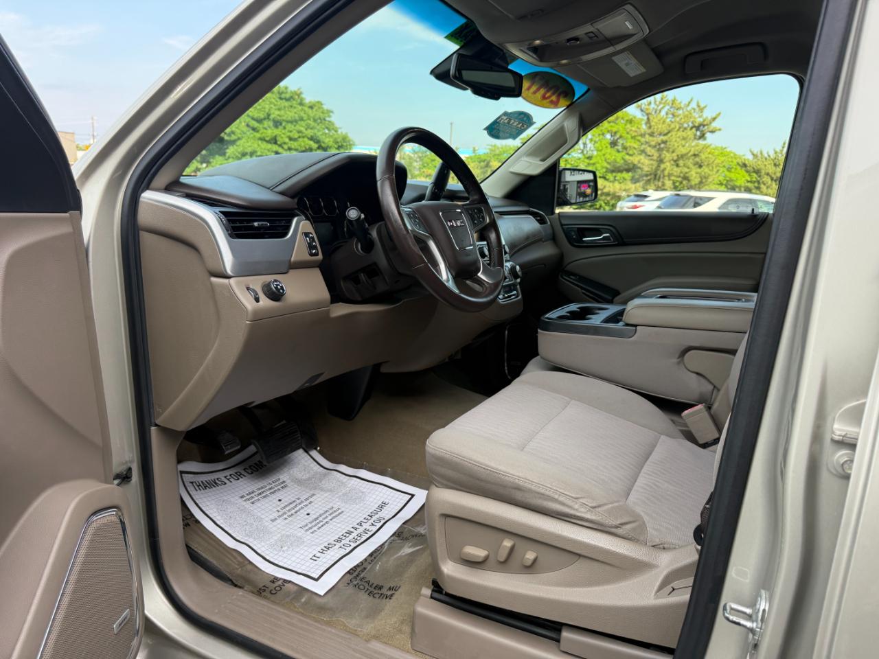 GMC Yukon SLE 2WD 2017