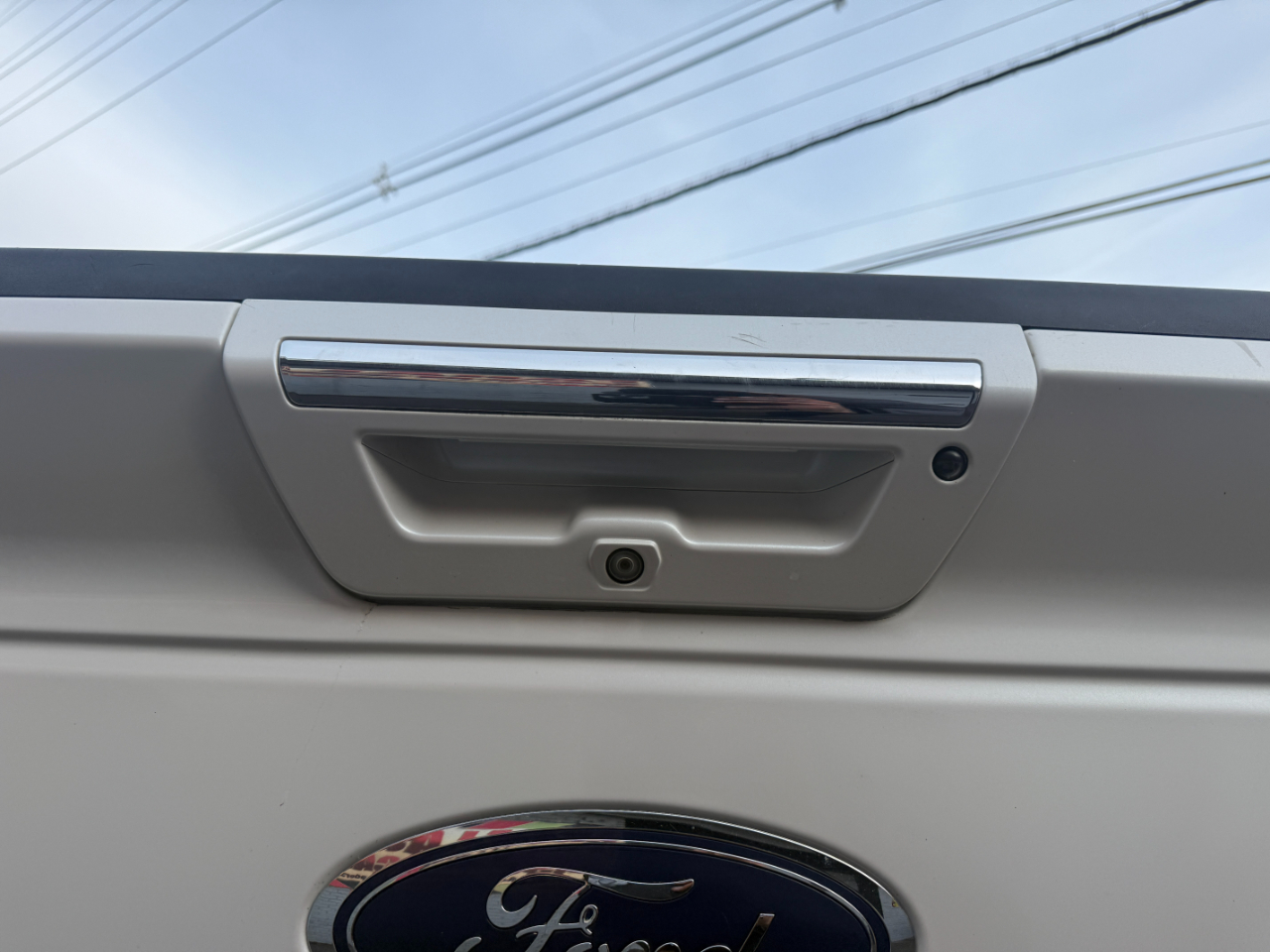 Ford F-150 Lariat 4WD SuperCrew 5.5' Box 2015