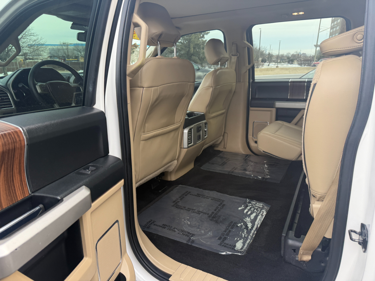 Ford F-150 Lariat 4WD SuperCrew 5.5' Box 2015