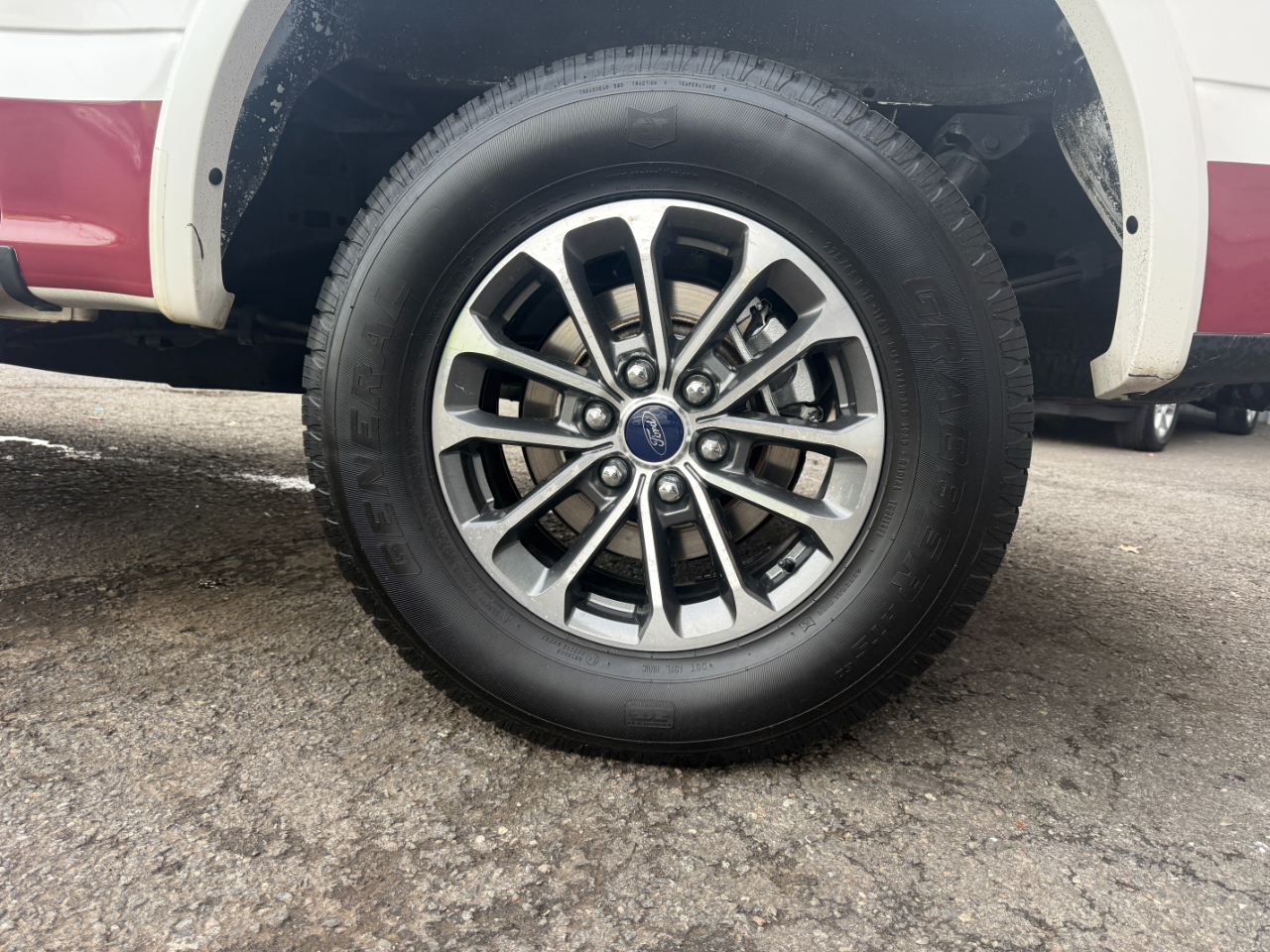 Ford F-150 Lariat 4WD SuperCrew 5.5' Box 2015