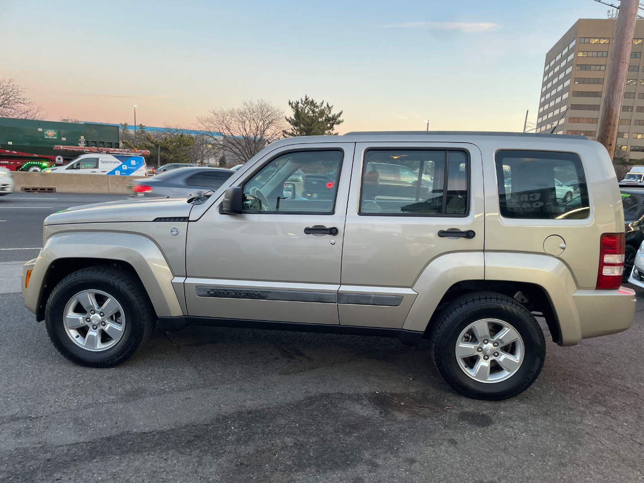 Jeep Liberty Sport 4WD 2011