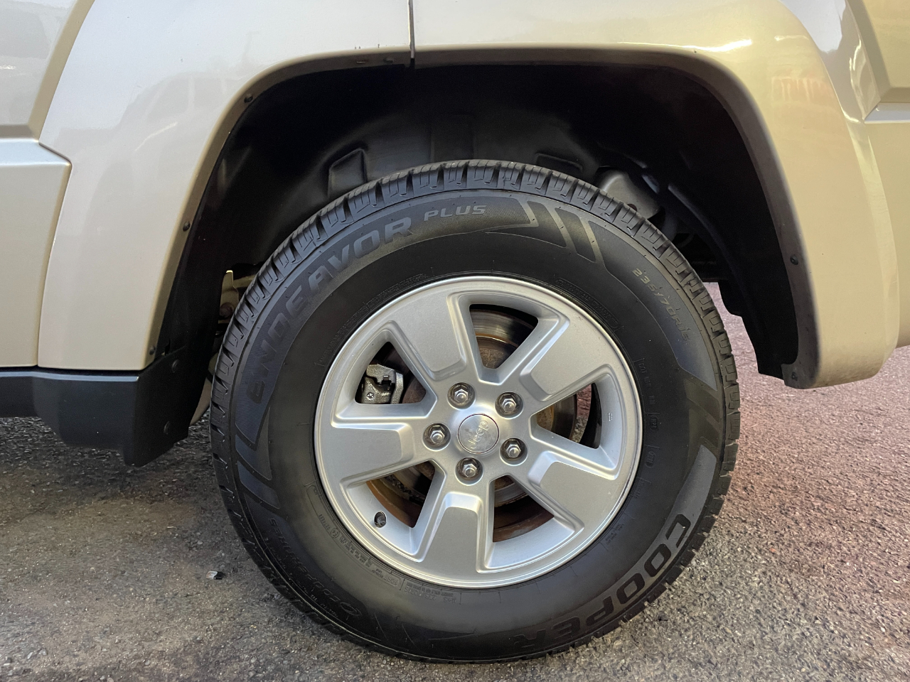 Jeep Liberty Sport 4WD 2011