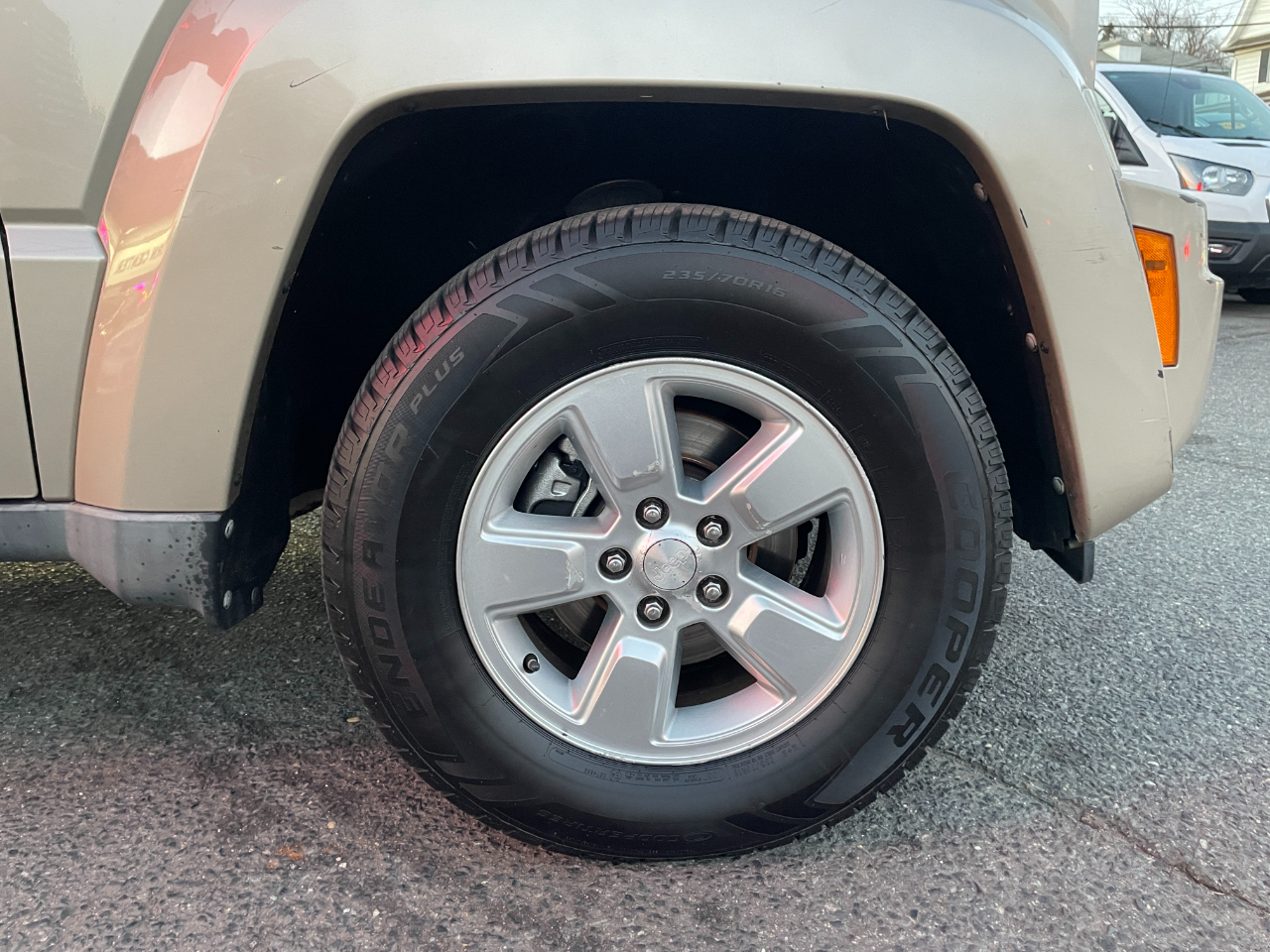 Jeep Liberty Sport 4WD 2011