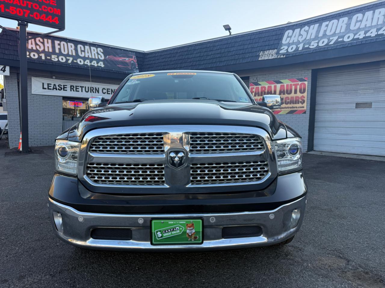 RAM 1500 Laramie Crew Cab SWB 4WD 2018