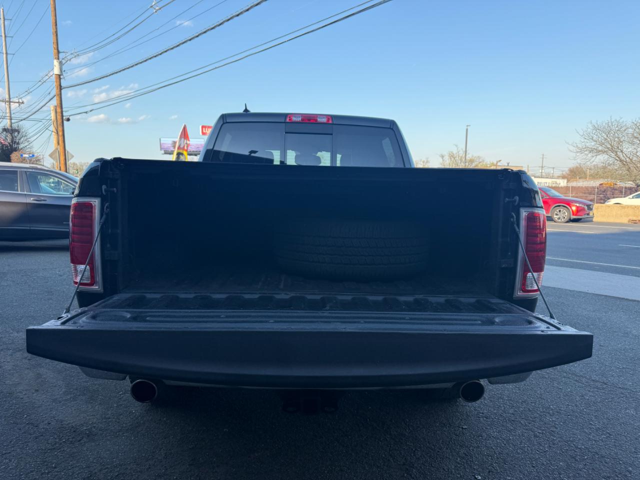 RAM 1500 Laramie Crew Cab SWB 4WD 2018