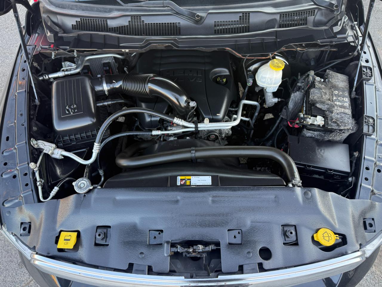 RAM 1500 Laramie Crew Cab SWB 4WD 2018