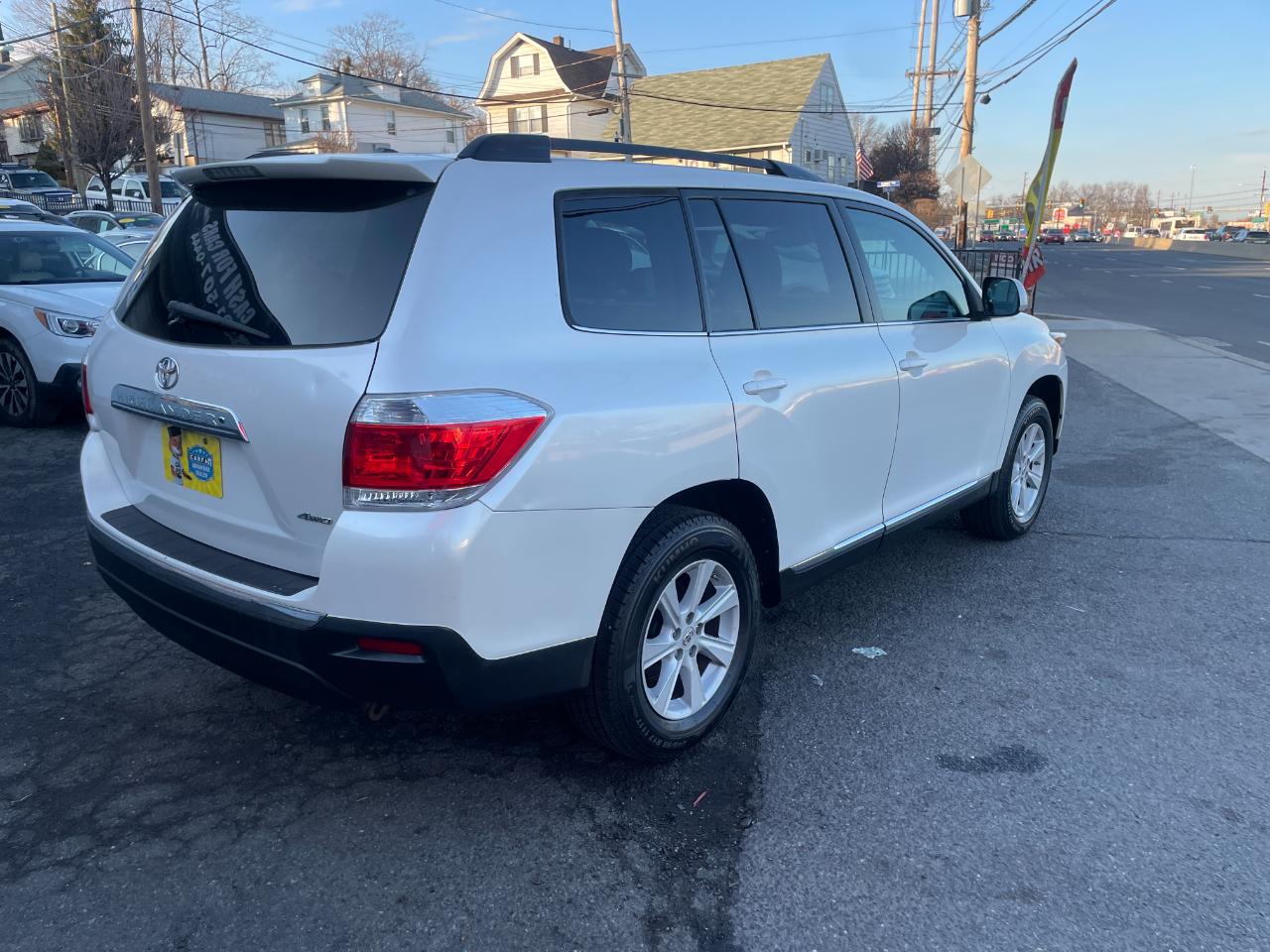 Toyota Highlander  2012