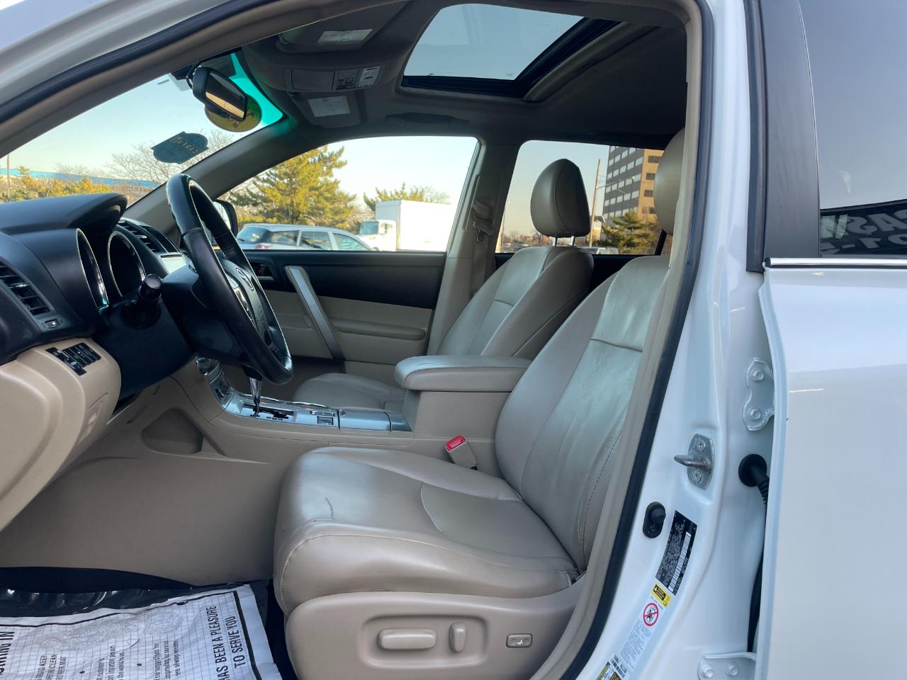 Toyota Highlander  2012