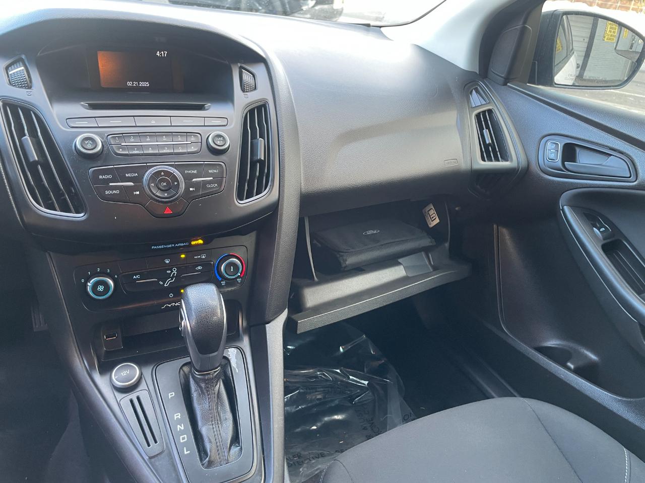 Ford Focus S Sedan 2016