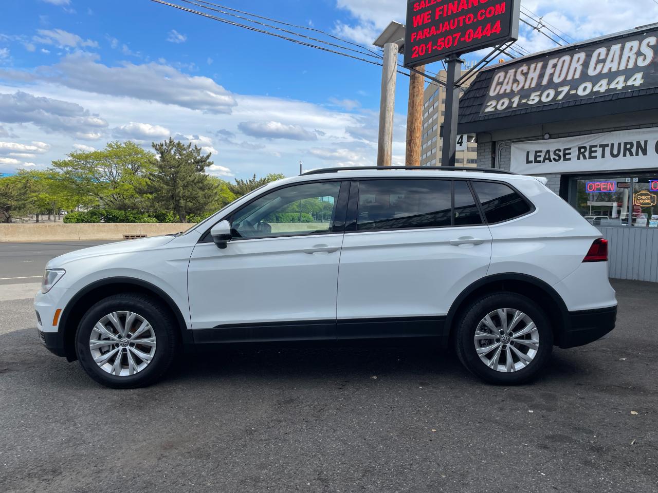 Volkswagen Tiguan S 4Motion 2018