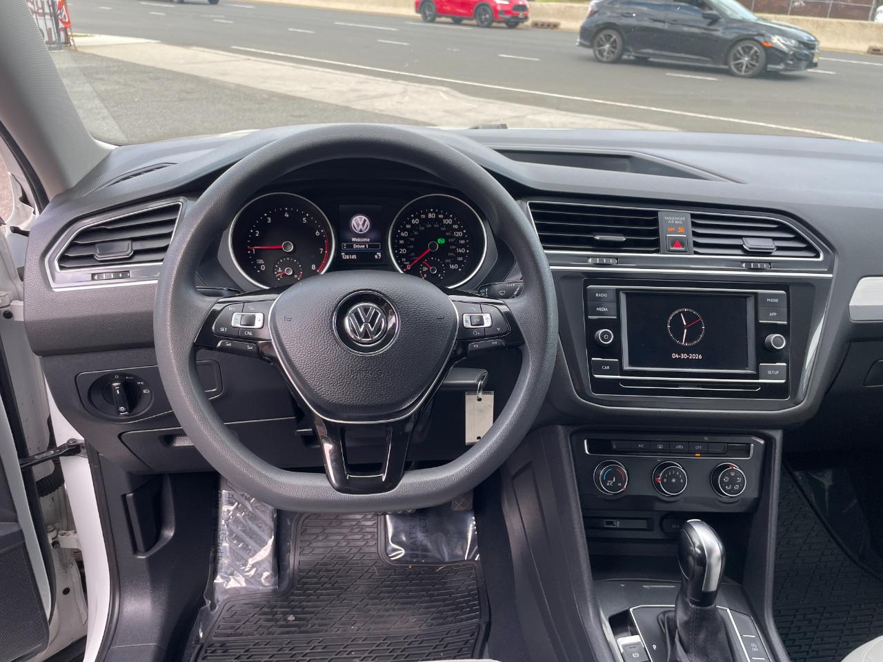 Volkswagen Tiguan S 4Motion 2018