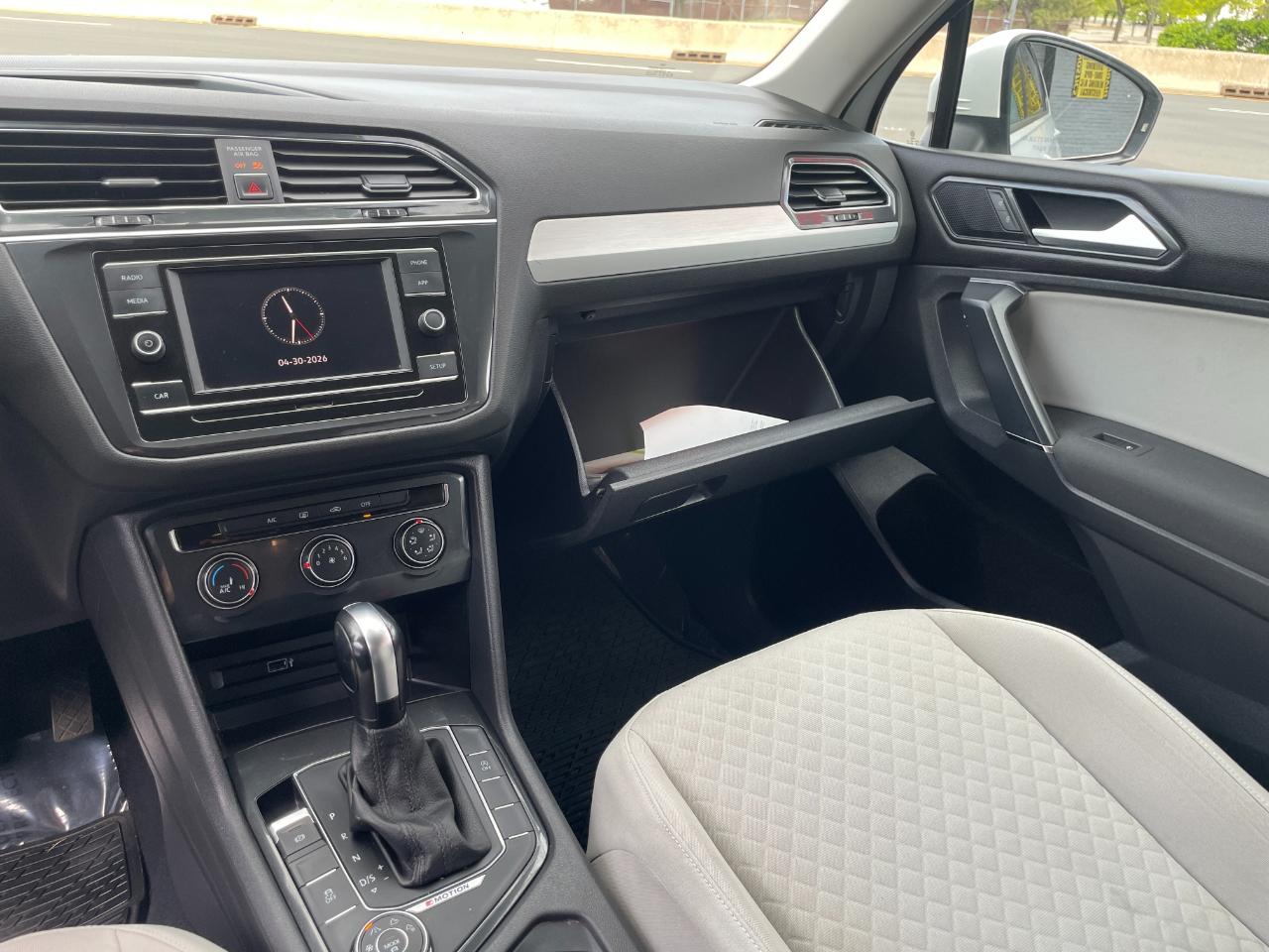 Volkswagen Tiguan S 4Motion 2018